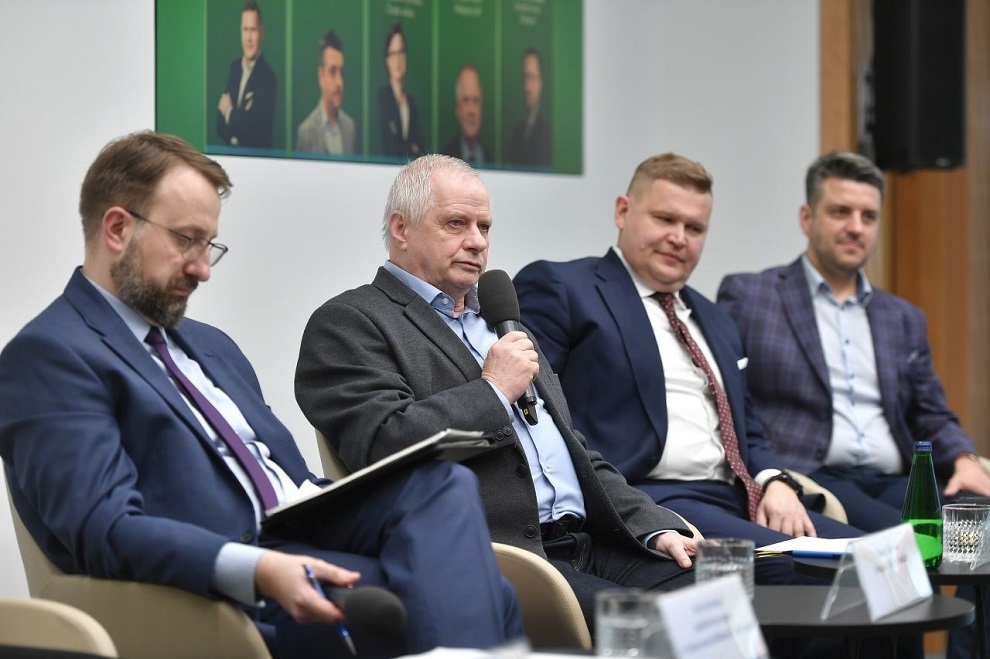 system kaucyjny i ROP - debata w PAP